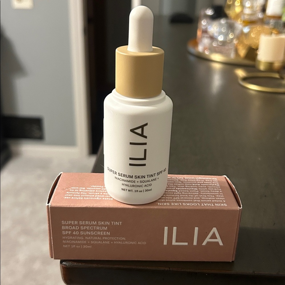 ILIA Super Serum Skin Tint - Warm Brown
